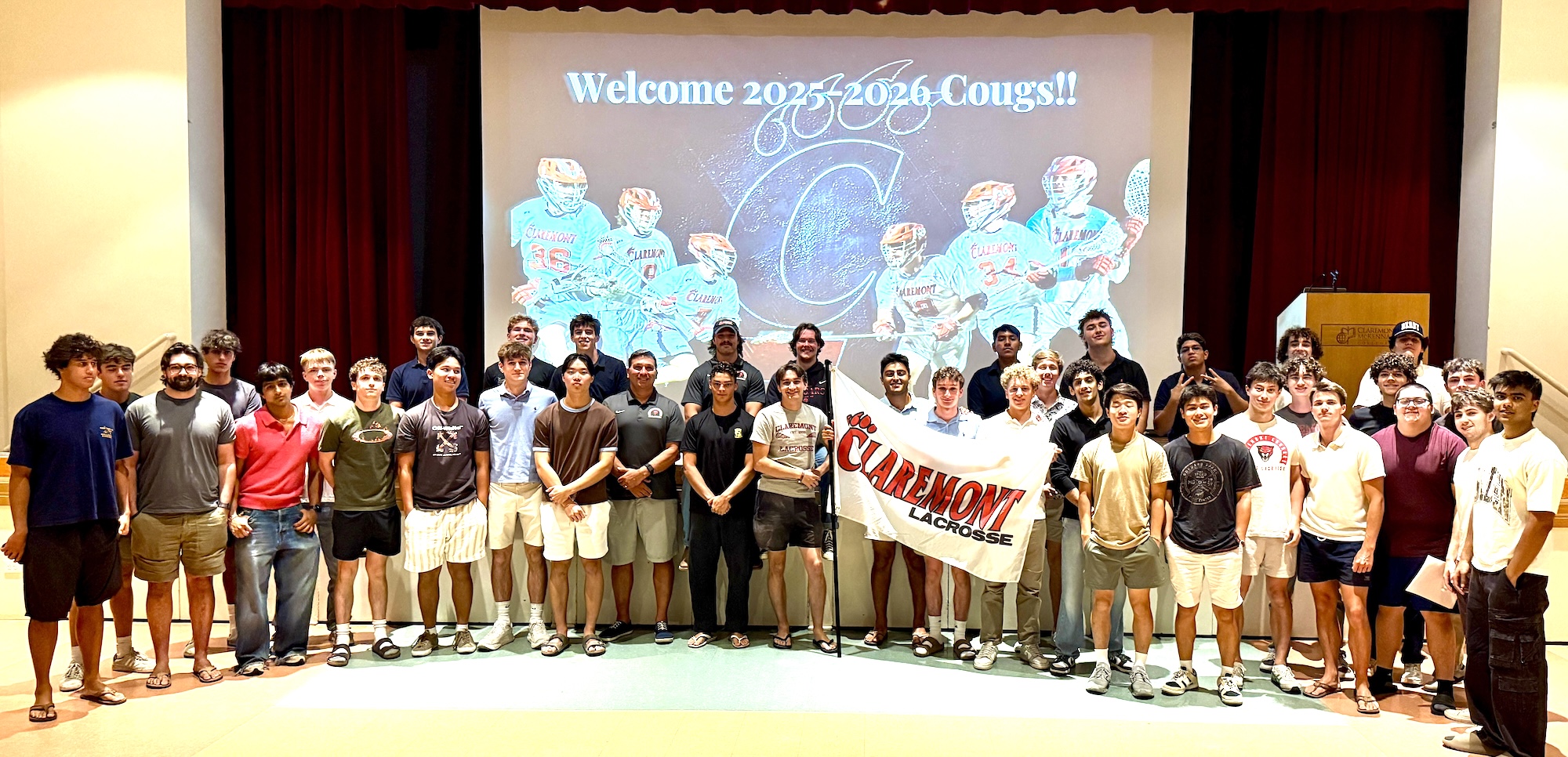 2025 team welcome dinner group photo